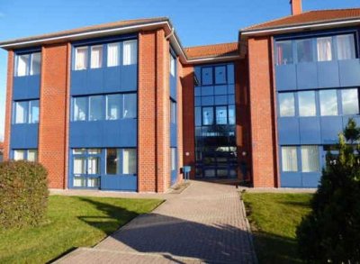 Gewerbeeinheit in WR Ortsteil zu vermieten