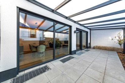 NOW AVAILABLE! Modern semi-detached house with 139 m² / 1496 ft² living space, 5 room, 4 bed