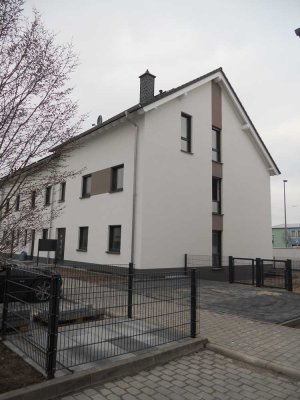 Moderne 4-Zimmer Wohnung mit Balkon in Raunheim