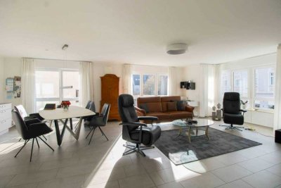 Ideal als Kapitalanlage im Ortskern: junge & moderne 3-Zi.-Wohnung mit Tiefgaragenstellplatz