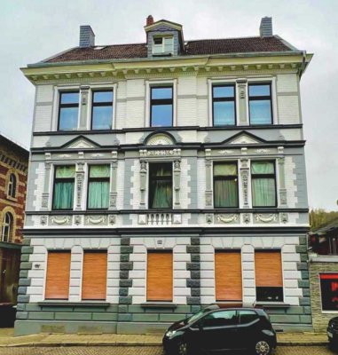 Charmantes Apartment mit drei einladenden Zimmern im historischem Haus