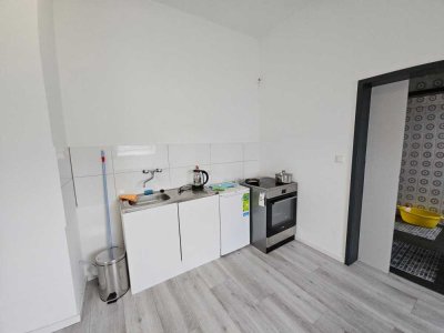Helle 1 Zimmer Wohnung zu vermieten