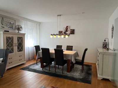 KL-Hohenecken: Schöne 3 Zimmerwohnung mit Balkon