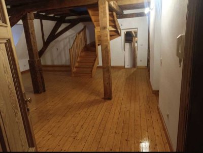 Charmante 2-Zimmer Dachgeschosswohnung in Neustadt Kernstadt