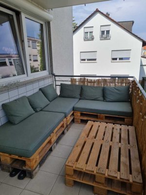 Aldingen: 3-Zimmer-Wohnung mit großzügigem Balkon und moderner EBK