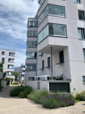 PROVISIONSFREI! TOP LAGE! 3 min zur U1 Kagraner Platz! Helle, ruhige, zentral begehbare 3-Zimmer Wohnung samt verglaste Veranda