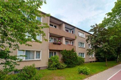 Schöne, renovierte 2-Zimmer-Wohnung mit Loggia!