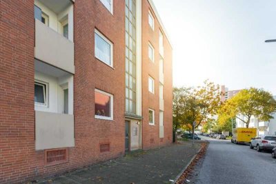 Vollmodernisiert! 1-Zimmer-Wohnung mit Balkon in Bremerhaven-Lehe