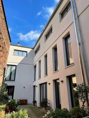 Ruhiges Wohnen mitten im Zentrum, mit Terrasse!