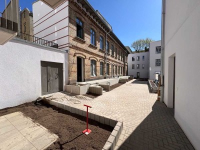 SPECIAL OFFER: ERSTBEZUG im TOWNHOUSE - 2025: 3-Zi, 3 Etagen, TERRASSE + GARTEN