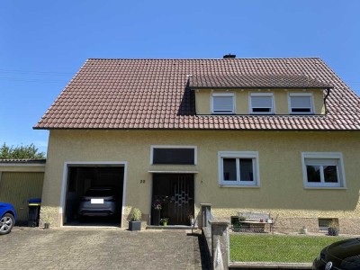 Freistehendes Einfamilienhaus in guter Lage in Wellendingen