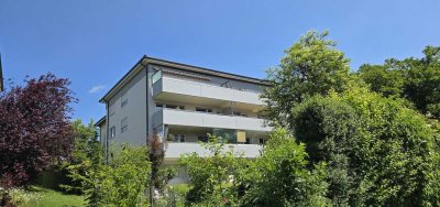 Freizügige senioren- und familien- gerechte 3-Zimmer- Wohnung