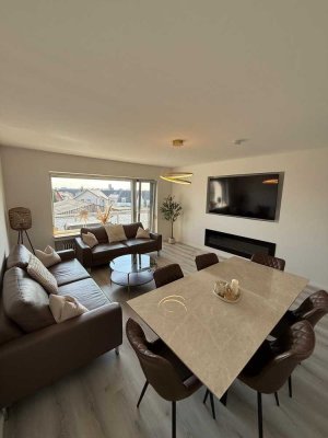 Moderne 3-Zimmer-Wohnung mit hochwertiger Einbauküche, Balkon, Aufzug und Stellplatz in Köln-Esch
