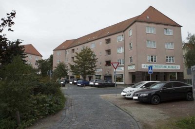 3-Raum-Wohnung mit Balkon zu vermieten!