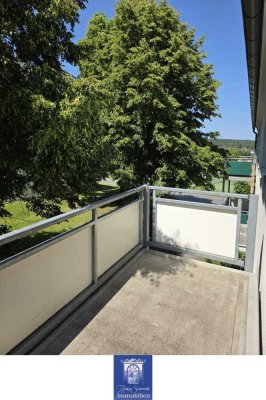 Ideale Familien-Wohlfühlwohnung mit Balkon in ruhiger und grüner Umgebung!