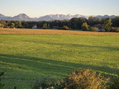 2,5 Zi +Hobbyr Erdgeschoss mit Garten und super Bergblick