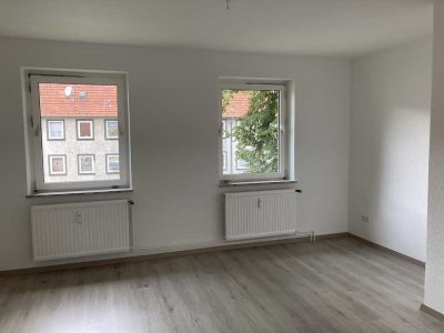 Wohnglück mit Gartengefühl: Charmante 3-Zimmer-Wohnung im Erdgeschoss (Musterbilder)