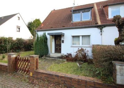 Einfamilienhaus auf charmantem Grundstück im begehrten Malerviertel in Köln-Müngersdorf