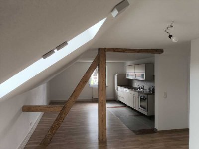 Attraktive 4-Zimmer-Wohnung mit gehobener Innenausstattung mit Einbauküche, Erstbezug
