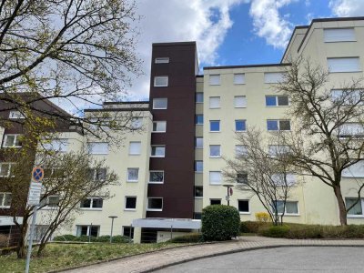4,5-Zimmer Wohnung mit Balkon in Stuttgart-Hoffeld