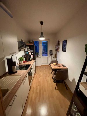 Zuhause mit 1,5 Zimmern und Balkon in Düsseldorf