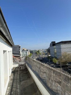 Helle 3-Zimmer-Wohnung in Braunschweiger Innenstadt (WG-geeignet!)