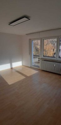 Helle 2-Zimmer Wohnung in der Nähe der Wormser Stadtmauer