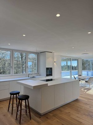 Einzigartiges Penthouse mit exklusiver Küche von bulthaup und Sauna von Klafs