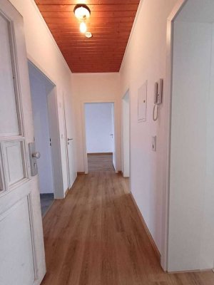 3-Zimmer-Küche-Bad in ruhiger Lage in Bad Wilhelmshöhe