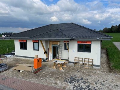 Erstbezug: Günstige 4-Zimmer-Einfamilienhaus mit gehobener Innenausstattung und EBK in Argenthal