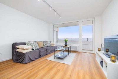 Frisch sanierte, barrierefreie 3-ZKB mit 2 Balkonen, bester Aussicht & Tiefgarage - Provisionsfrei