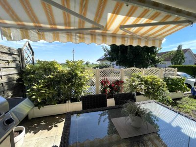 Provisionsfrei! Wunderschöne 3-ZKB-Wohnung mit Terrasse, Feldrandlage