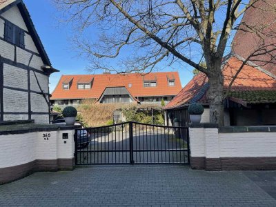 Wohlfühloase - Schönes Townhaus mit vier Zimmern, Sonnenterrasse und kleinem Garten