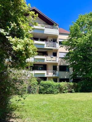 Sehr gut geschnittene 4 ZKB ca. 101 m² mit Loggia am Siebentischwald