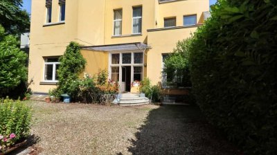 Stilvolle Jugendstil-Stadtvilla von 1906 mit historischem Charme