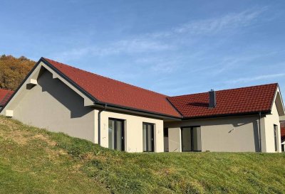 Provisionsfrei! Belagsfertiger Bungalow/ Nähe Feldbach