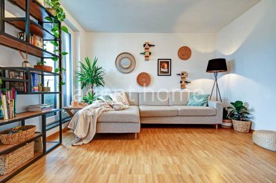 MÖBLIERT - PENTHOUSE FEELING - Tolle Wohnung mit zwei Balkonen