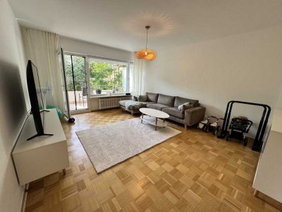 Sanierte Wohnung mit drei Zimmern sowie zwei Balkonen und Einbauküche in Büchenbronn