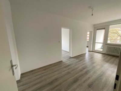 Großzügige geschnittene helle 3-Zimmer-Wohnung mit Balkon!