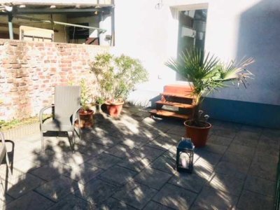 2-Raum • City-ruhig • Große Terrasse • WHG mit eigenem Eingang • Fensterbad • gute Anbindung