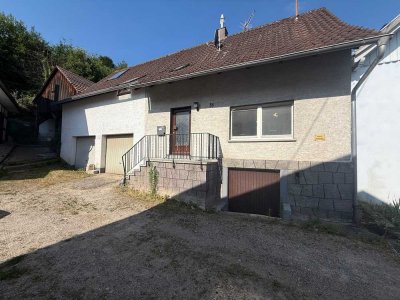 Sanierungsbedürftiges Objekt in Varnhalt