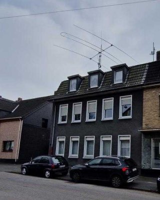 Helle moderne Wohnung wartet auf eine nette Familie!