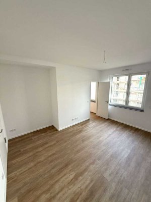 Exklusive Neubau-Eigentumswohnung in List / Vahrenwald - behindertengerechte 3 Zimmer Whg mit Loggia