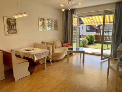 Seeseitige 2-Zimmer-EG-Wohnung mit Terrasse und Garten in Weyregg am Attersee