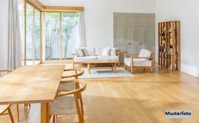 Ferienhaus nebst Pkw-Stellplatz - provisionsfrei