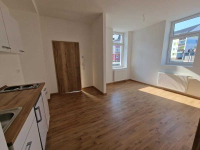 Neu renovierte 2-Zimmer-Wohnung mit Einbauküche Whg. Nr. 3