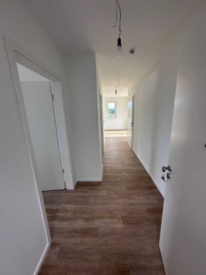 Helle 2-Zimmer Staffelgeschoßwohnung mit Dachterrasse in Schenefeld