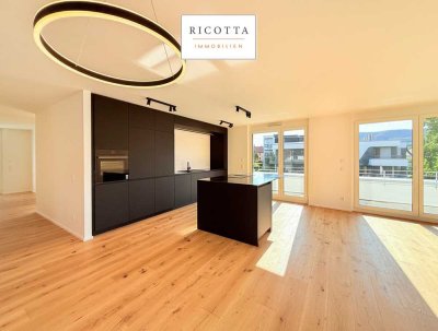 Exklusive 3 Zimmer Neubau-Penthouse-Wohnung mit umlaufender Dachterrasse im Herzen von Metzingen