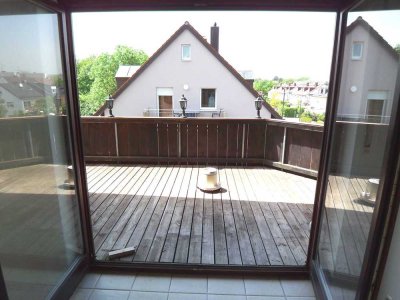 GROSSZÜGIGE CHARMANTE 3-ZI-DG-ETW mit TERR....im MEDITERRANEM STIL,ca.87m², PASING-Am Hackelanger