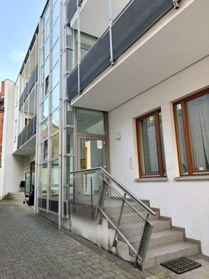 Stilvolle Dachgeschoss-Maisonette mit Wintergarten